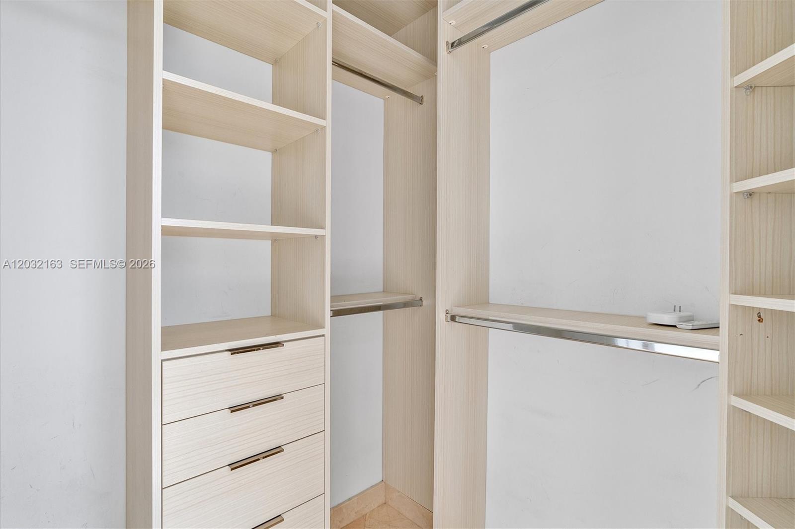 15901 Collins Ave #904, Sunny Isles Beach FL 33160
