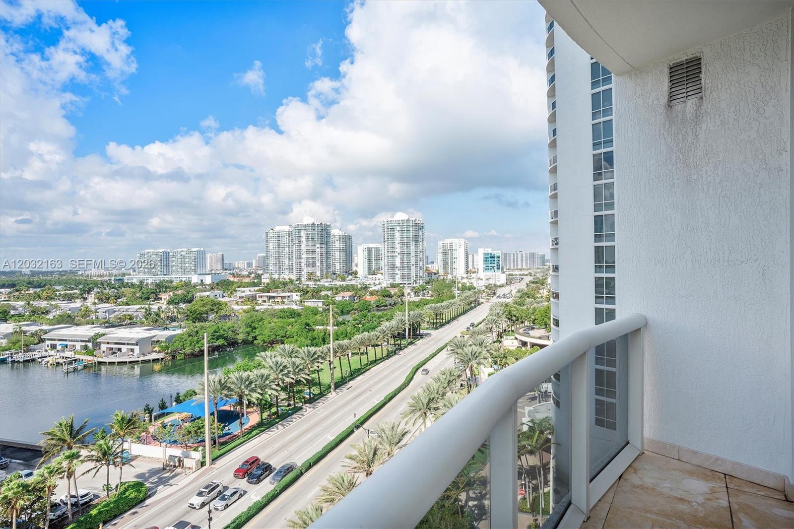 15901 Collins Ave #904, Sunny Isles Beach FL 33160