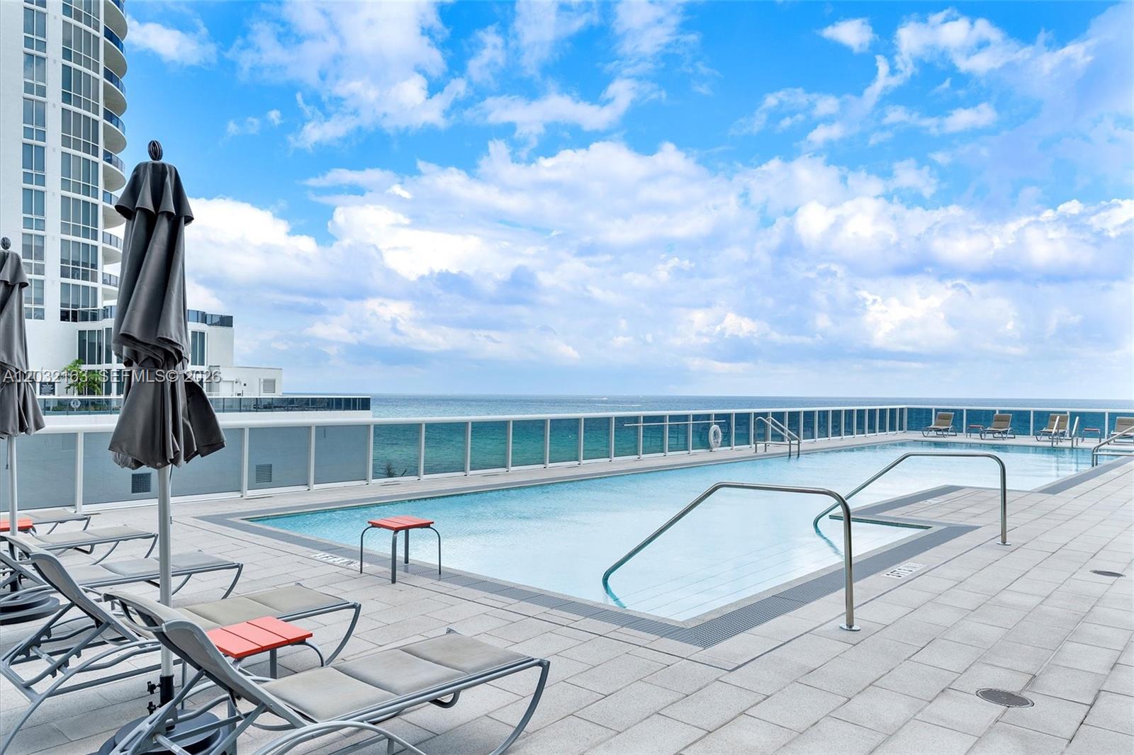 15901 Collins Ave #904, Sunny Isles Beach FL 33160
