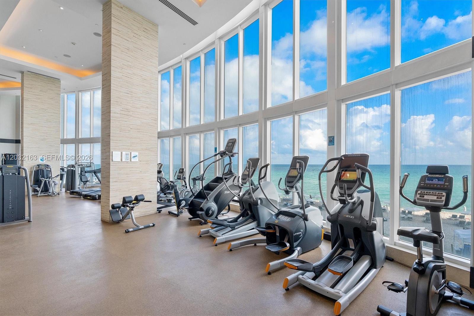 15901 Collins Ave #904, Sunny Isles Beach FL 33160