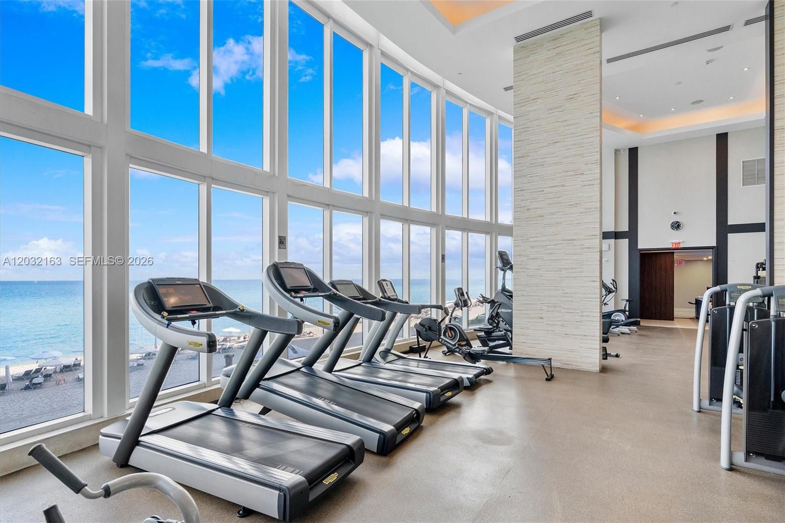 15901 Collins Ave #904, Sunny Isles Beach FL 33160