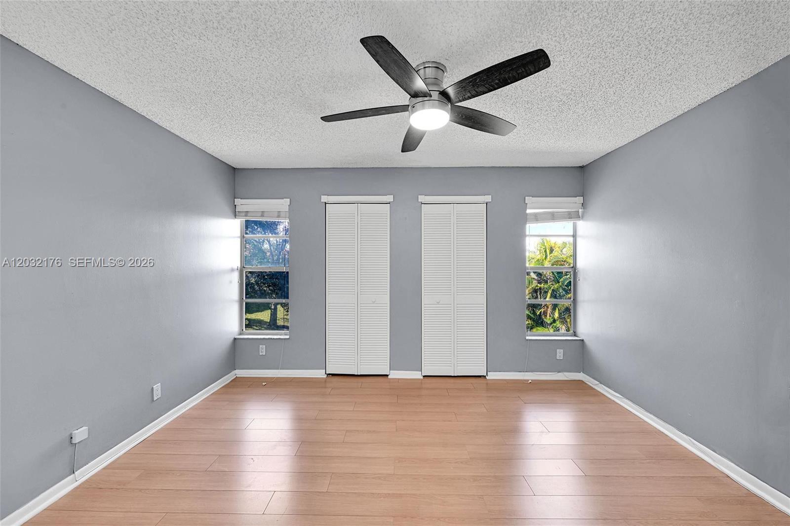 906 Twin Lakes Dr #8-J, Coral Springs FL 33071