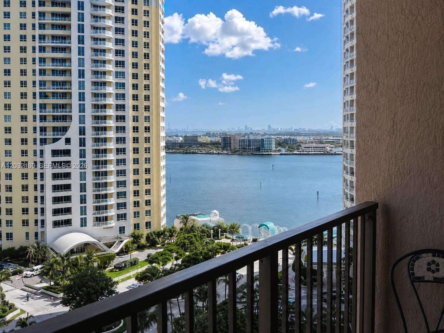 540 Brickell Key Dr #1802, Miami FL 33131