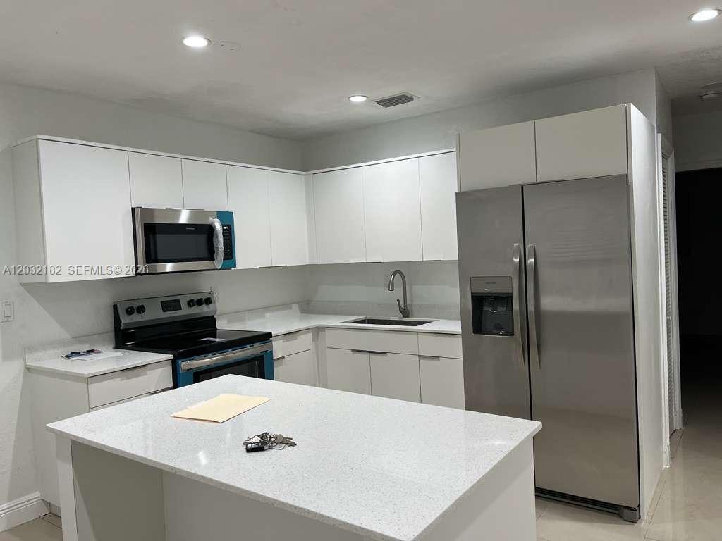 3251 NW 177th Ter, Miami Gardens FL 33056