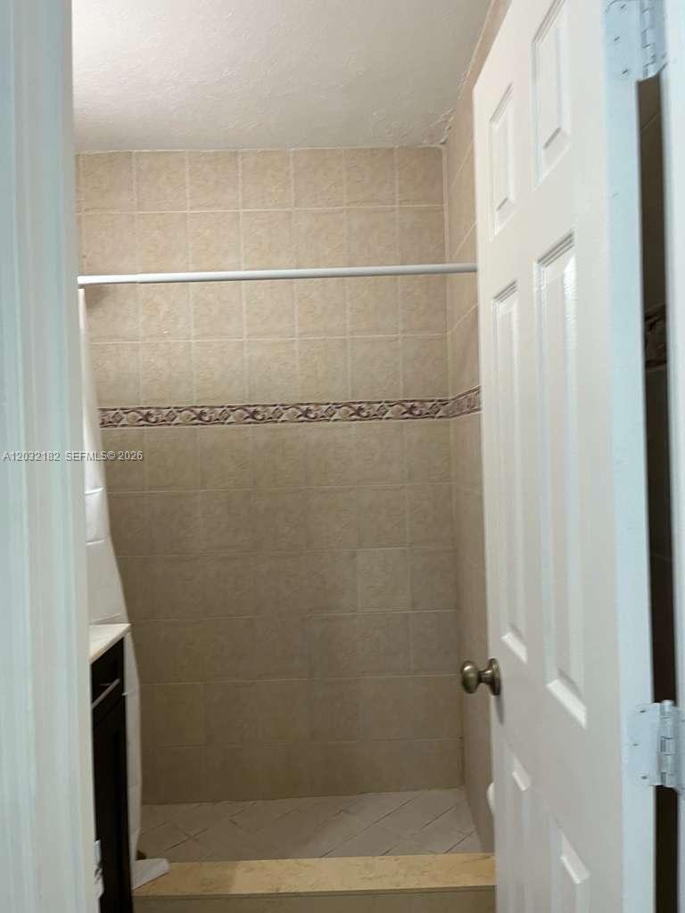 3251 NW 177th Ter, Miami Gardens FL 33056