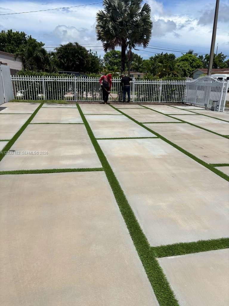 3251 NW 177th Ter, Miami Gardens FL 33056