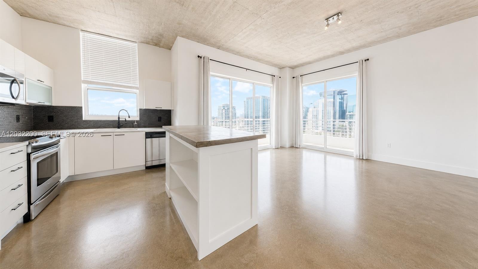 133 NE 2nd Ave #3112, Miami FL 33132