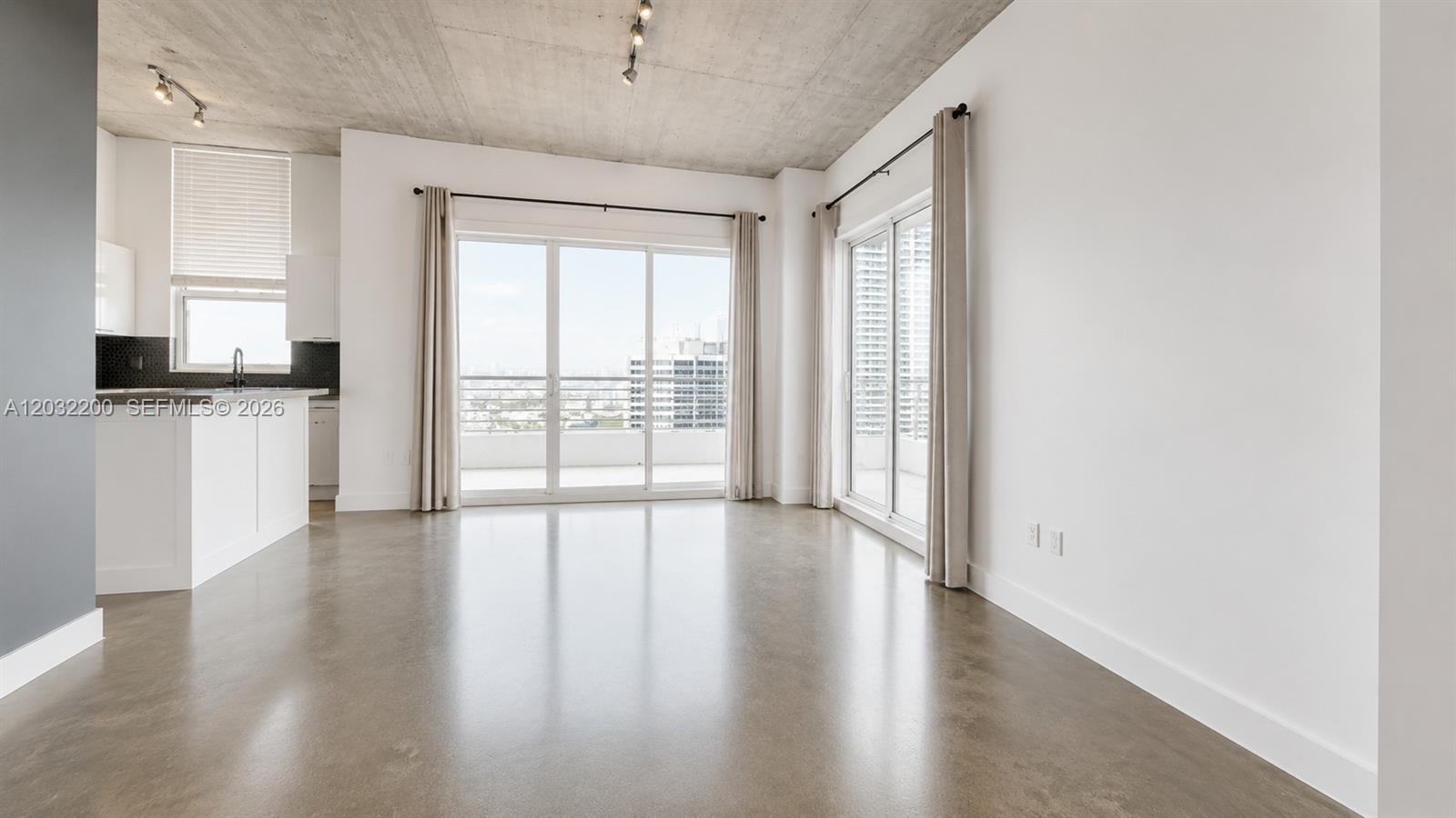133 NE 2nd Ave #3112, Miami FL 33132