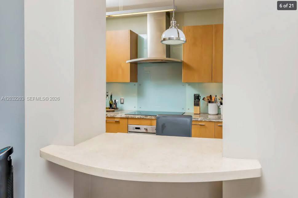 888 Brickell Key Dr #1004, Miami FL 33131