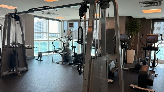 950 Brickell Bay Dr #701, Miami FL 33131