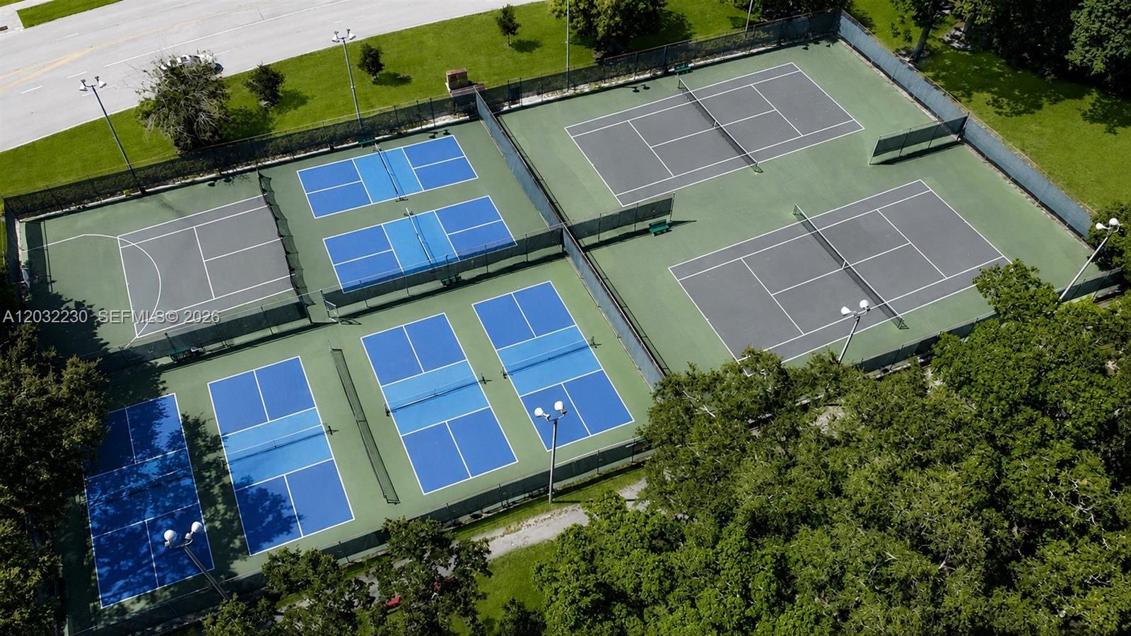 9531 Seagrape Dr #108, Davie FL 33324