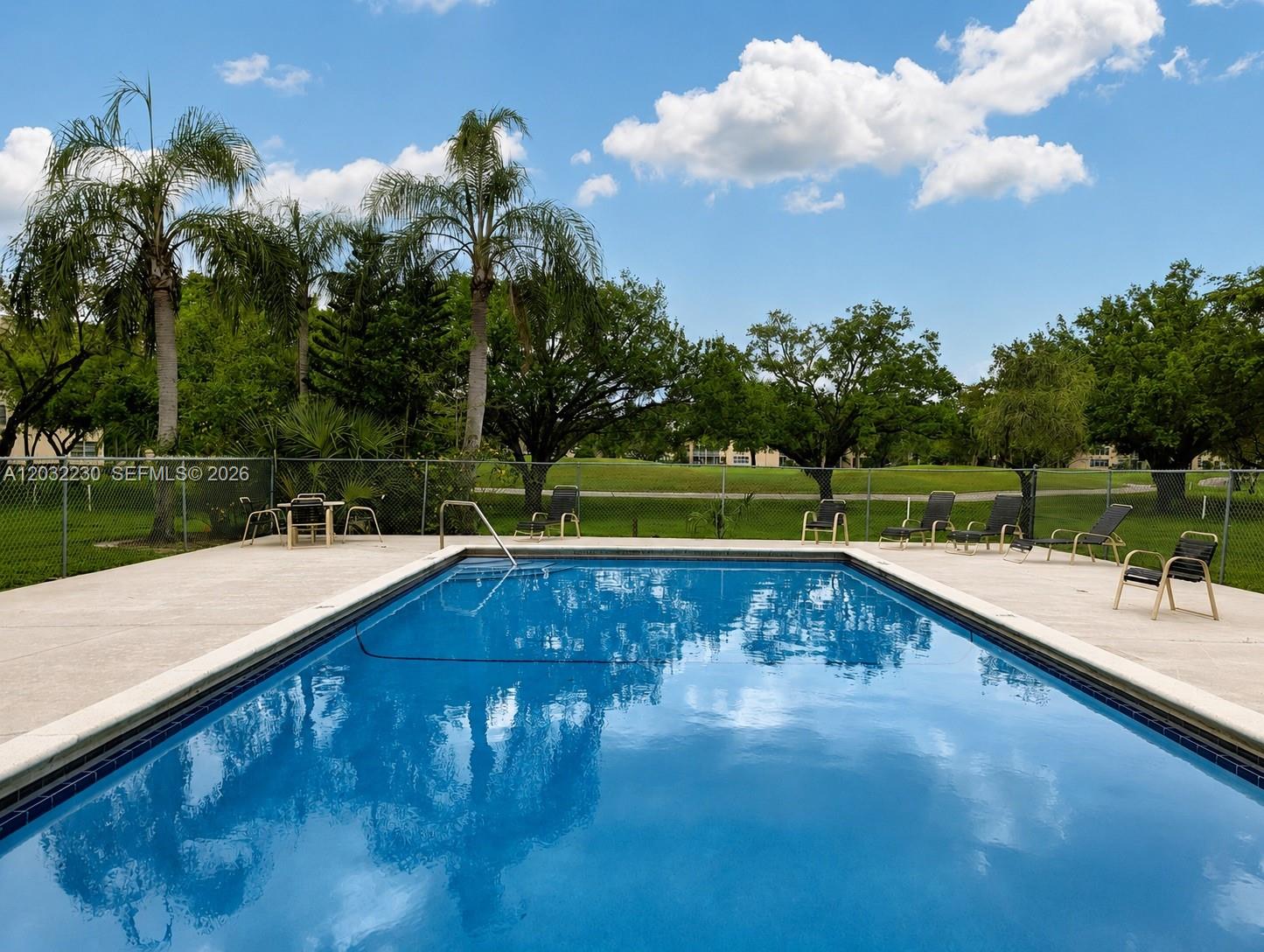 9531 Seagrape Dr #108, Davie FL 33324