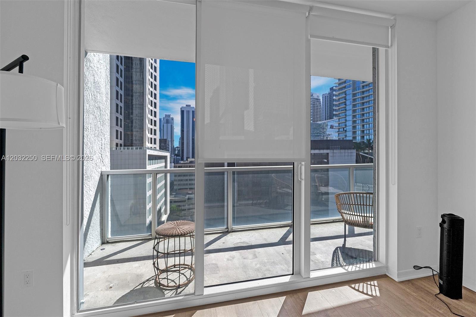 55 SE 6th St #1208, Miami FL 33131