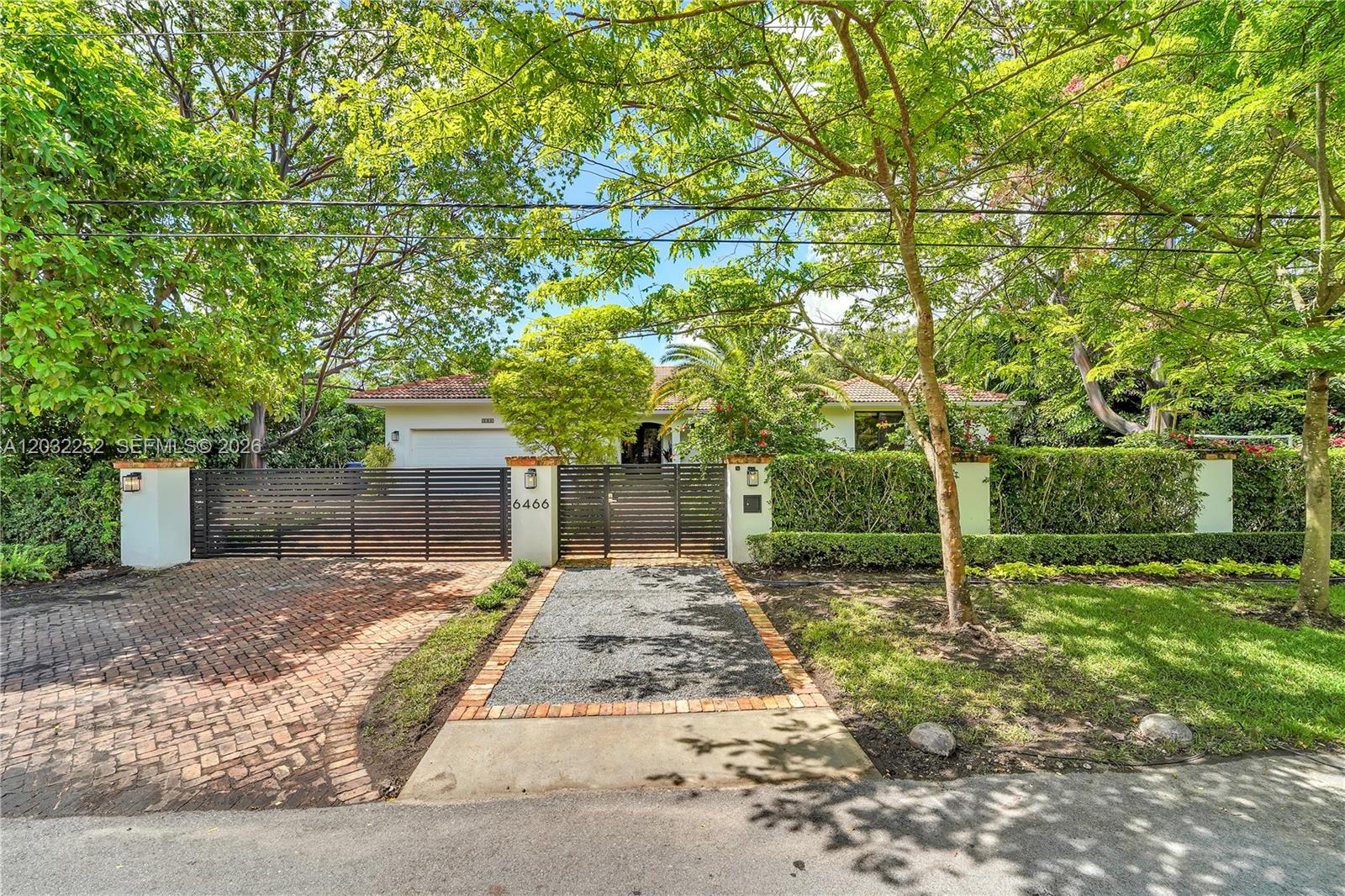 6466 SW 84th Street #6466, Miami FL 33143