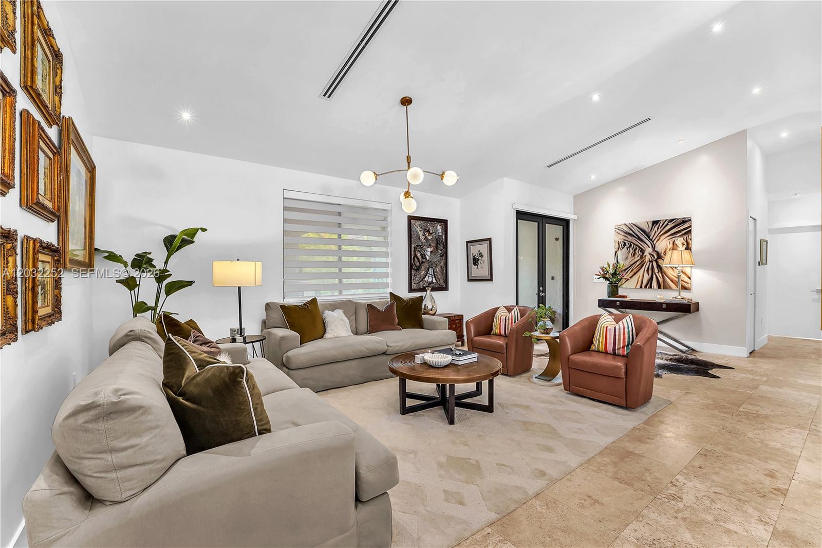 6466 SW 84th Street #6466, Miami FL 33143