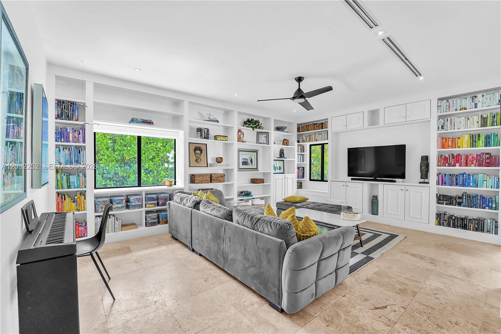 6466 SW 84th Street #6466, Miami FL 33143