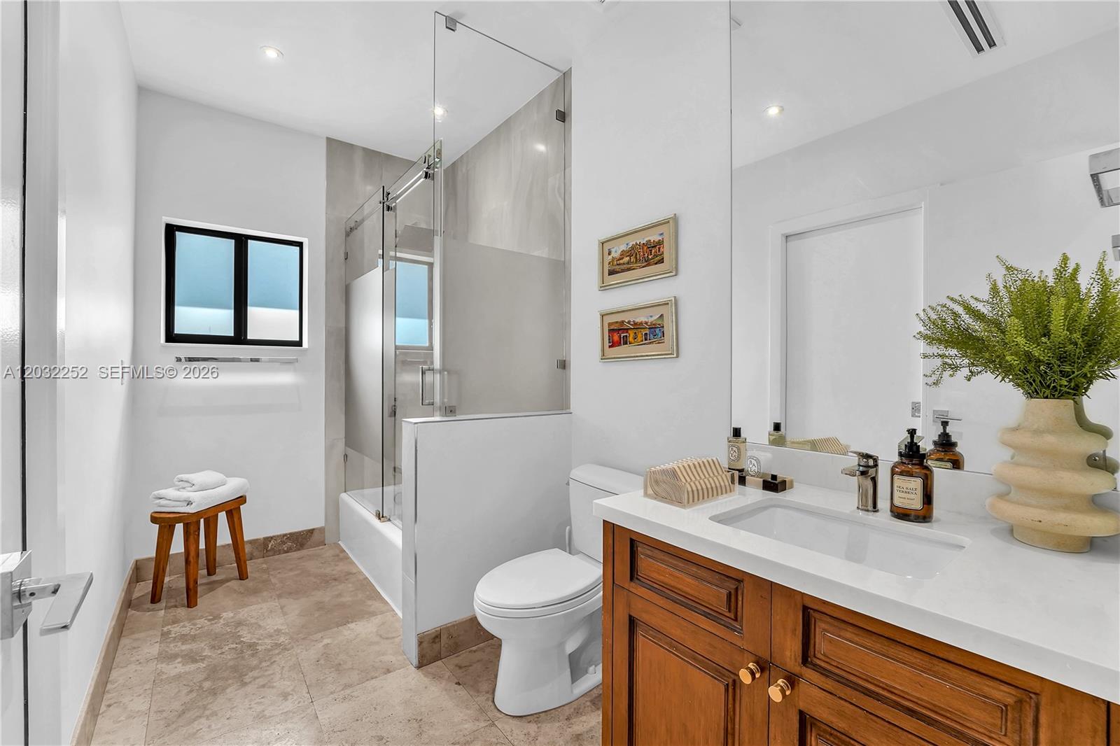 6466 SW 84th Street #6466, Miami FL 33143