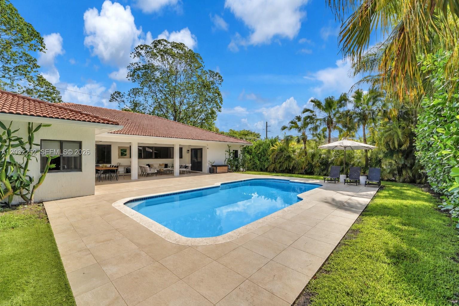 6466 SW 84th Street #6466, Miami FL 33143