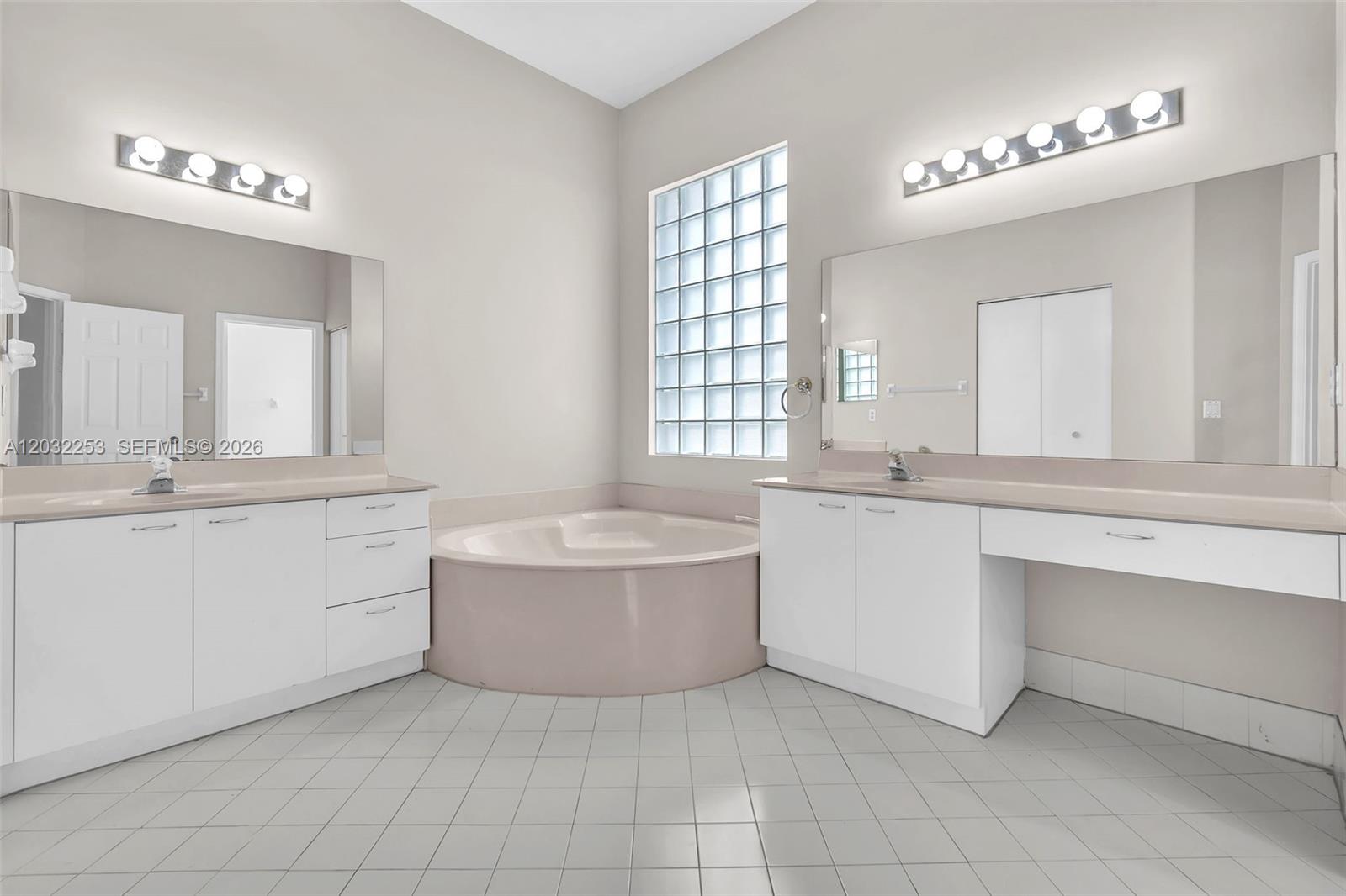 15961 NW 14th Rd #0, Pembroke Pines FL 33028