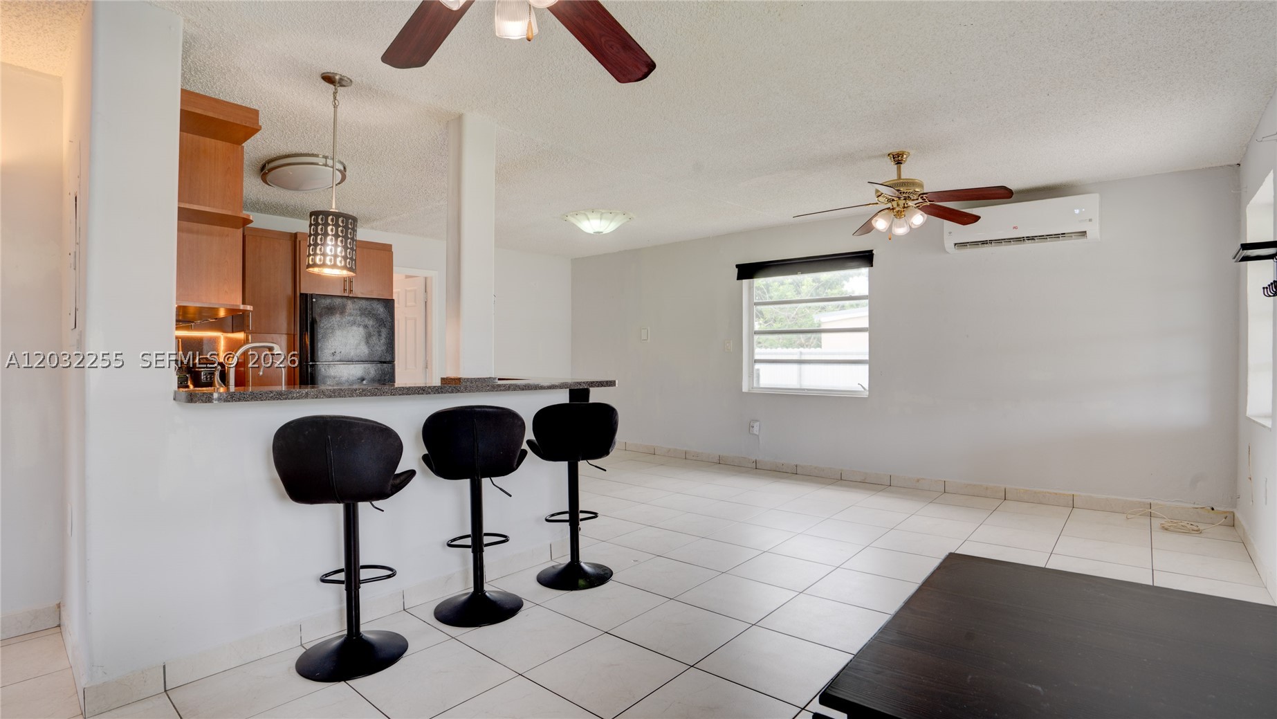 9840 SW 48th St, Miami FL 33165