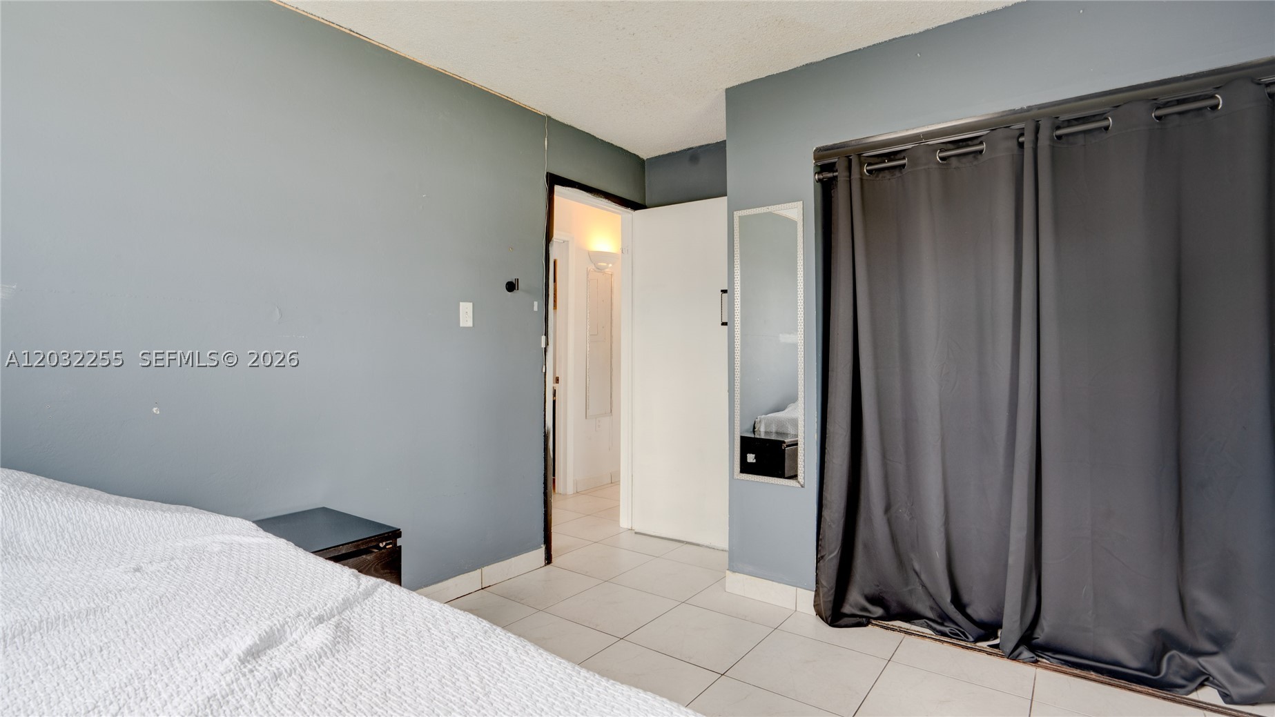 9840 SW 48th St, Miami FL 33165