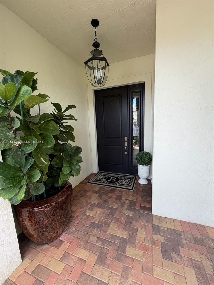 10609 SW 55th St, Cooper City FL 33328