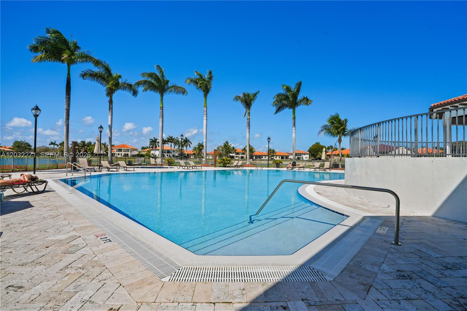 7427 SW 189th St, Cutler Bay FL 33157