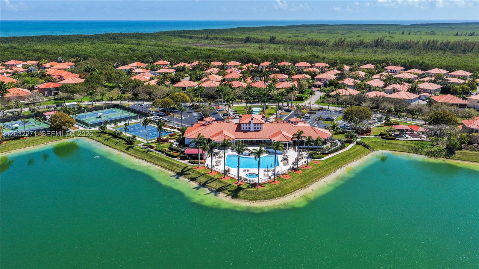7427 SW 189th St, Cutler Bay FL 33157