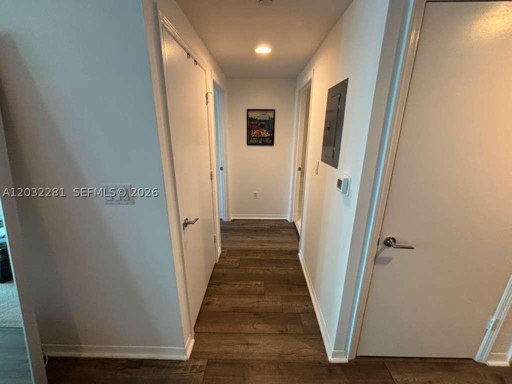 55 SE 6th St #1208, Miami FL 33131