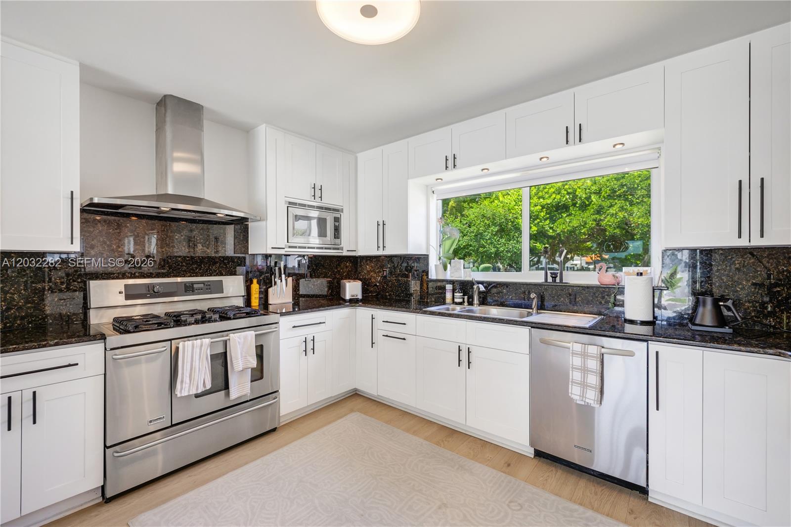 930 Stillwater Dr, Miami Beach FL 33141