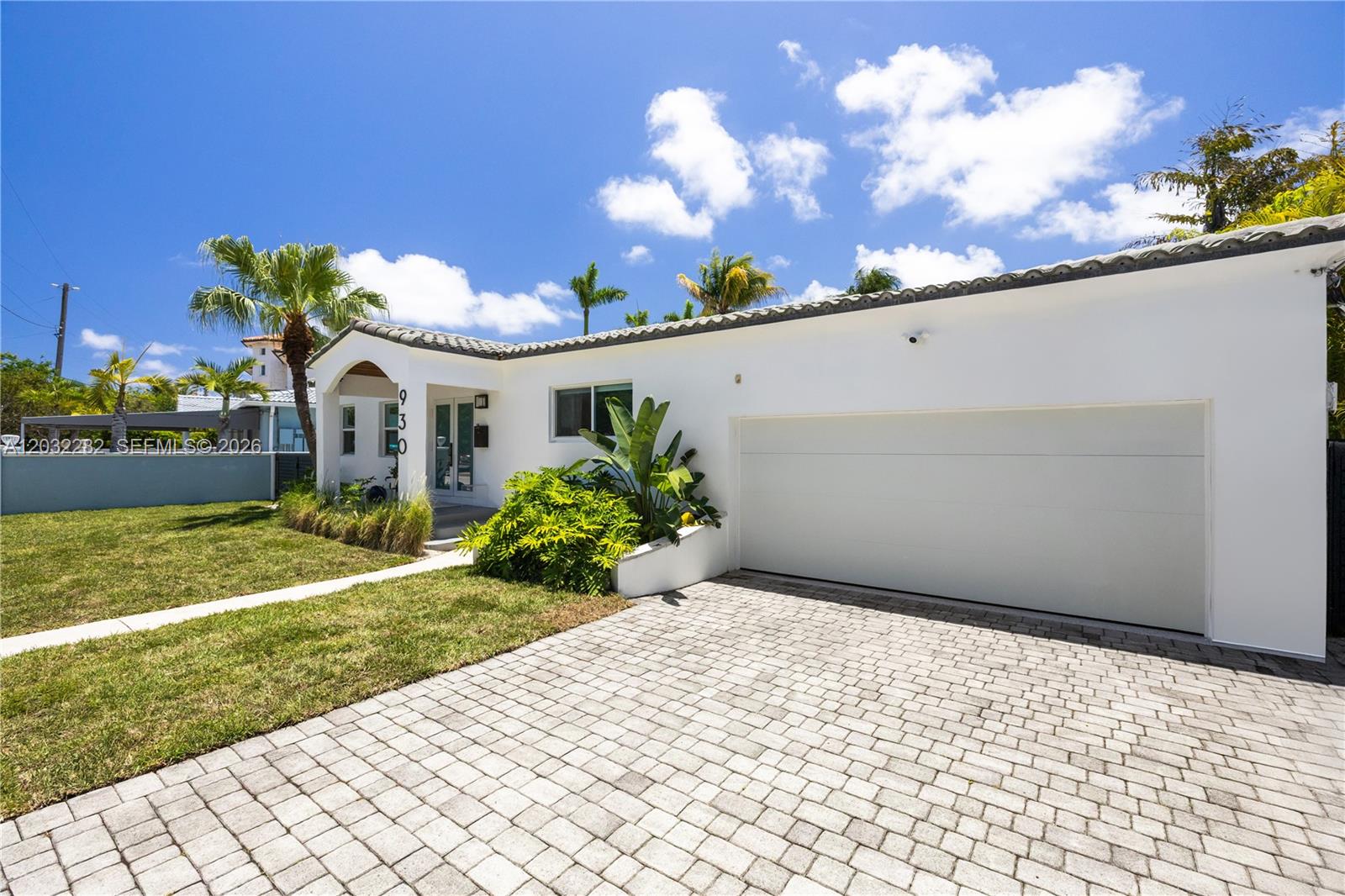 930 Stillwater Dr, Miami Beach FL 33141