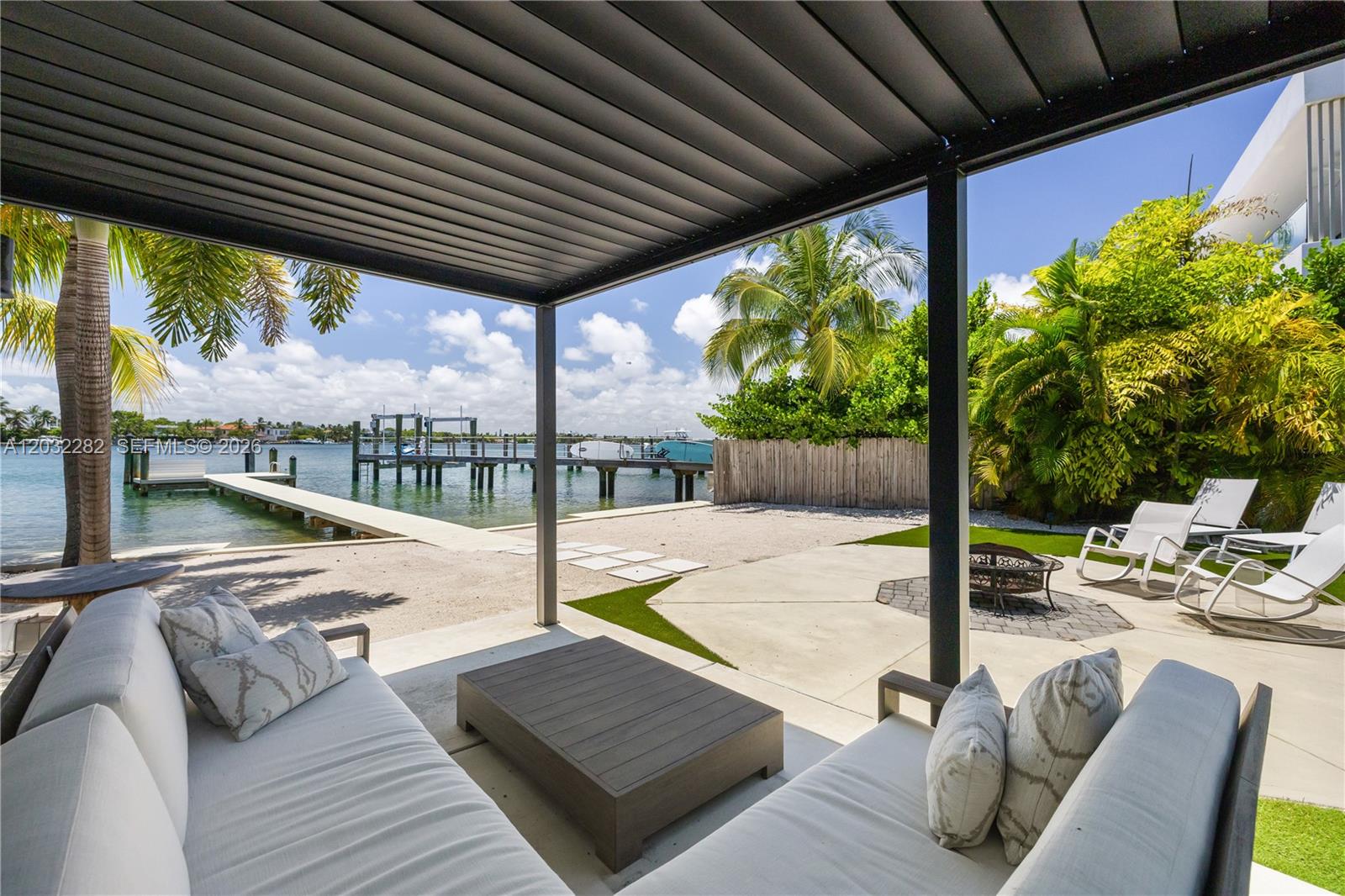 930 Stillwater Dr, Miami Beach FL 33141