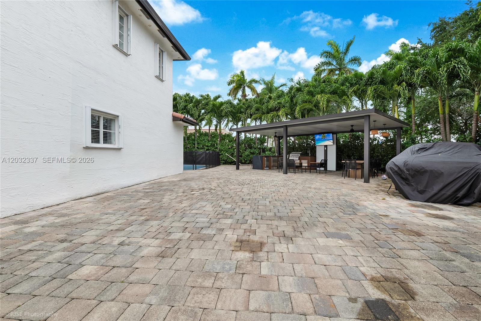 4147 NE 30th St, Homestead FL 33033