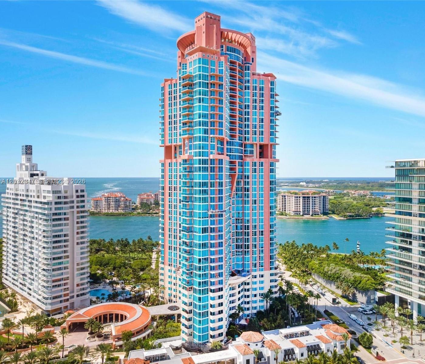 300 S Pointe Dr #908, Miami Beach FL 33139
