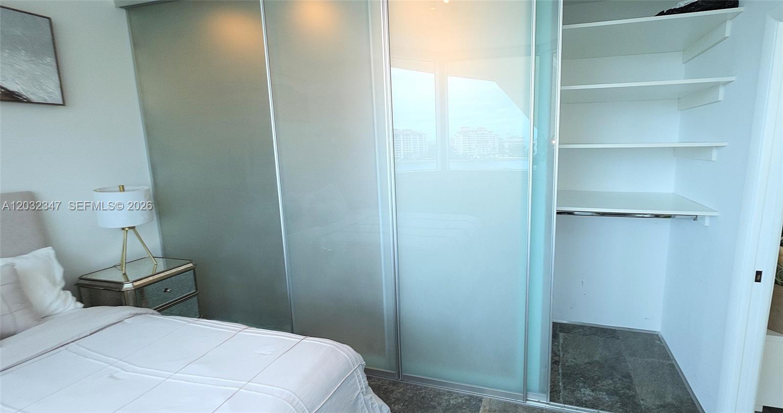 300 S Pointe Dr #908, Miami Beach FL 33139