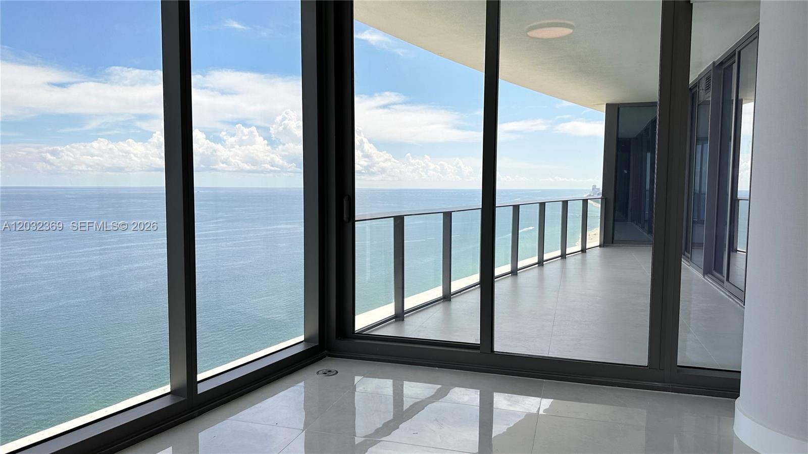 15701 Collins Ave #3804, Sunny Isles Beach FL 33160