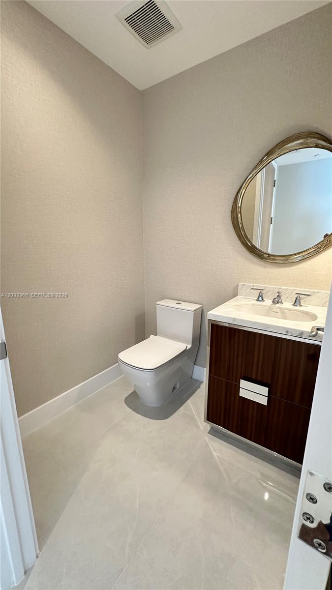 15701 Collins Ave #3804, Sunny Isles Beach FL 33160
