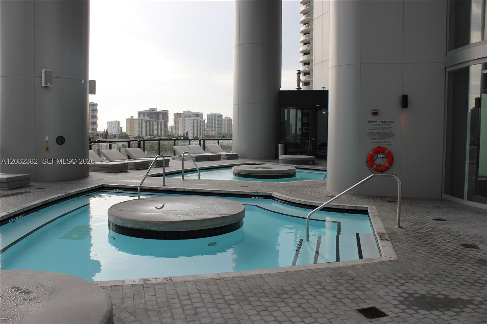 18555 Collins Ave #4804, Sunny Isles Beach FL 33160