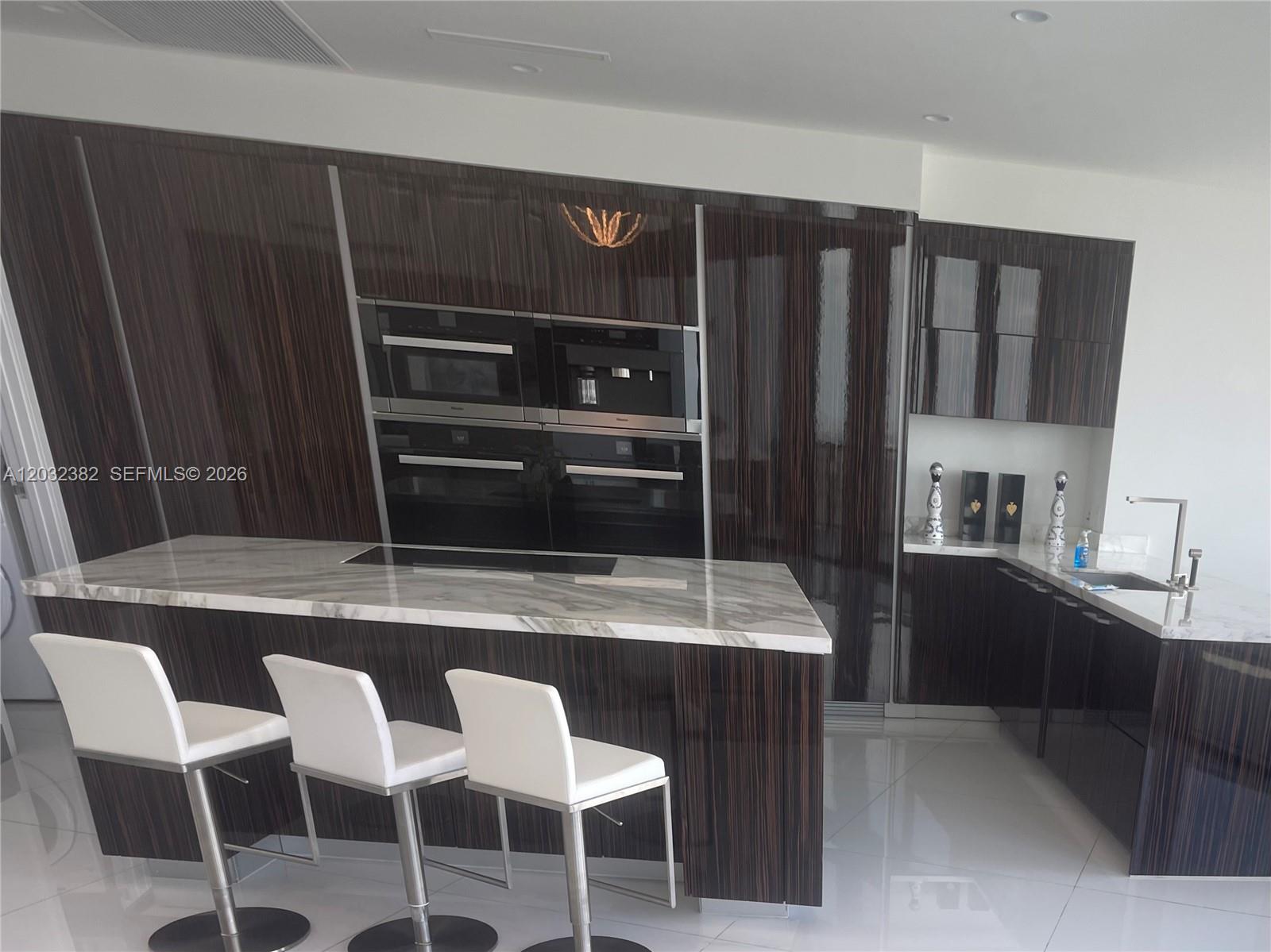 18555 Collins Ave #4804, Sunny Isles Beach FL 33160