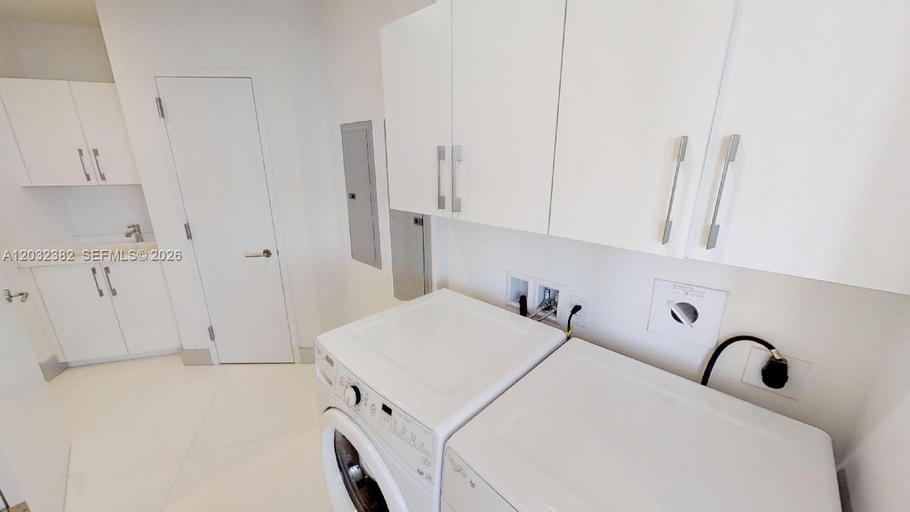 18555 Collins Ave #4804, Sunny Isles Beach FL 33160