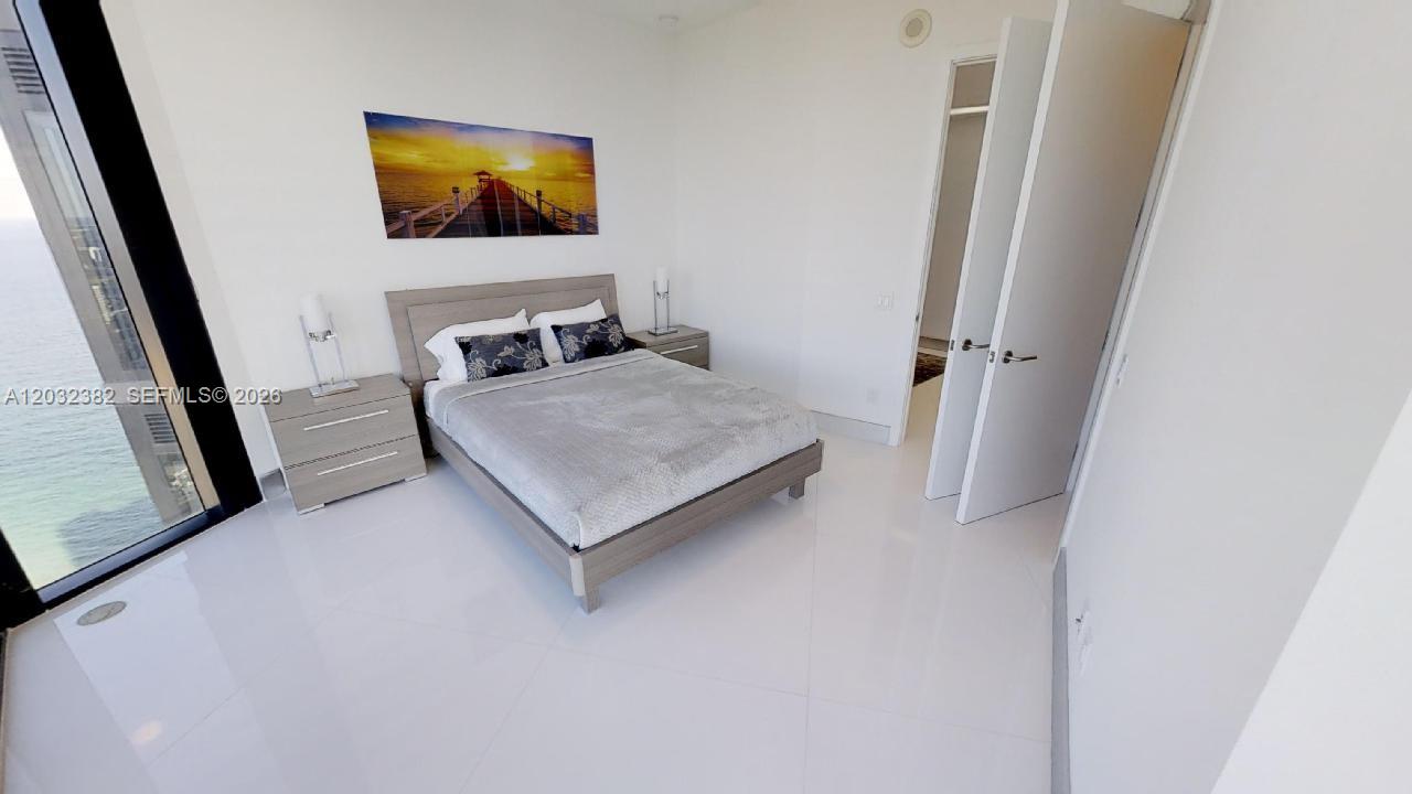 18555 Collins Ave #4804, Sunny Isles Beach FL 33160