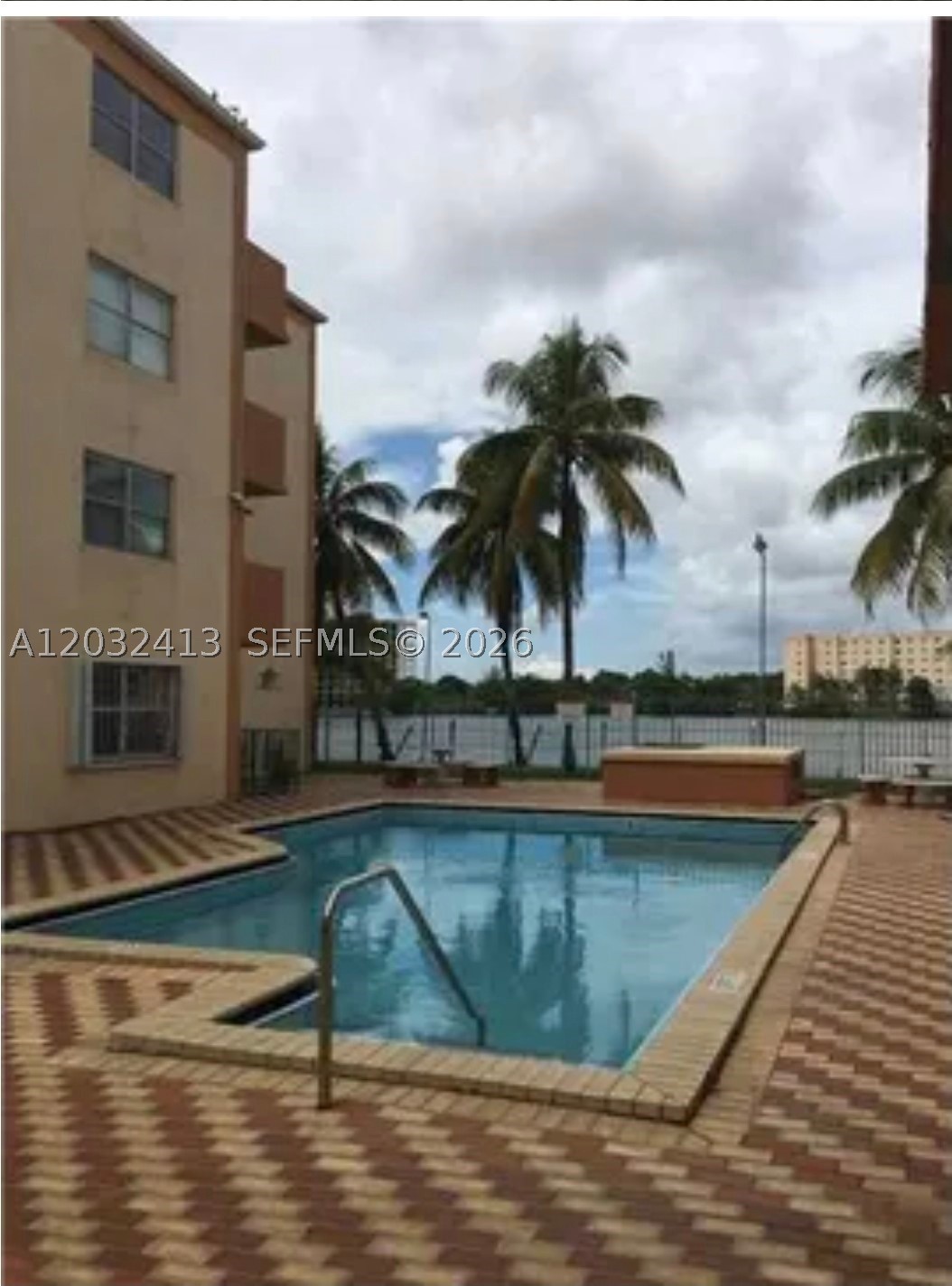 5501 NW 7th St #E408, Miami FL 33126