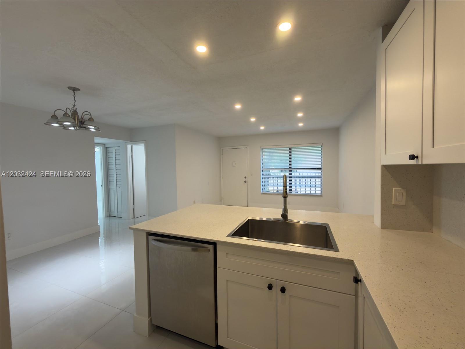 2500 W 67th Pl #21-26, Hialeah FL 33016