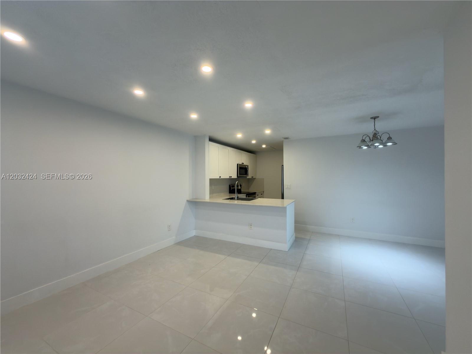 2500 W 67th Pl #21-26, Hialeah FL 33016