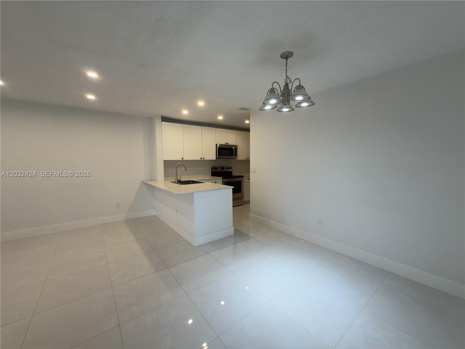2500 W 67th Pl #21-26, Hialeah FL 33016