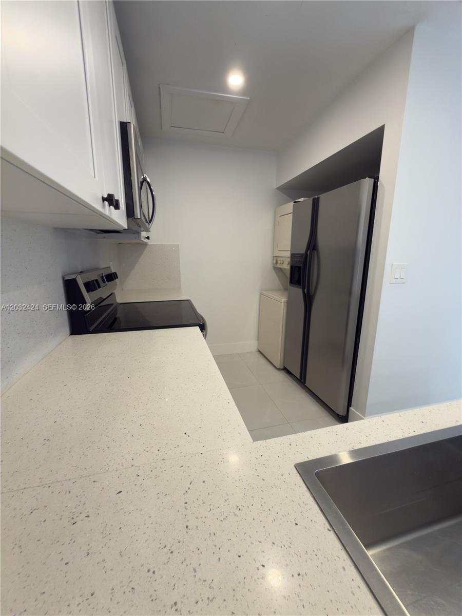 2500 W 67th Pl #21-26, Hialeah FL 33016