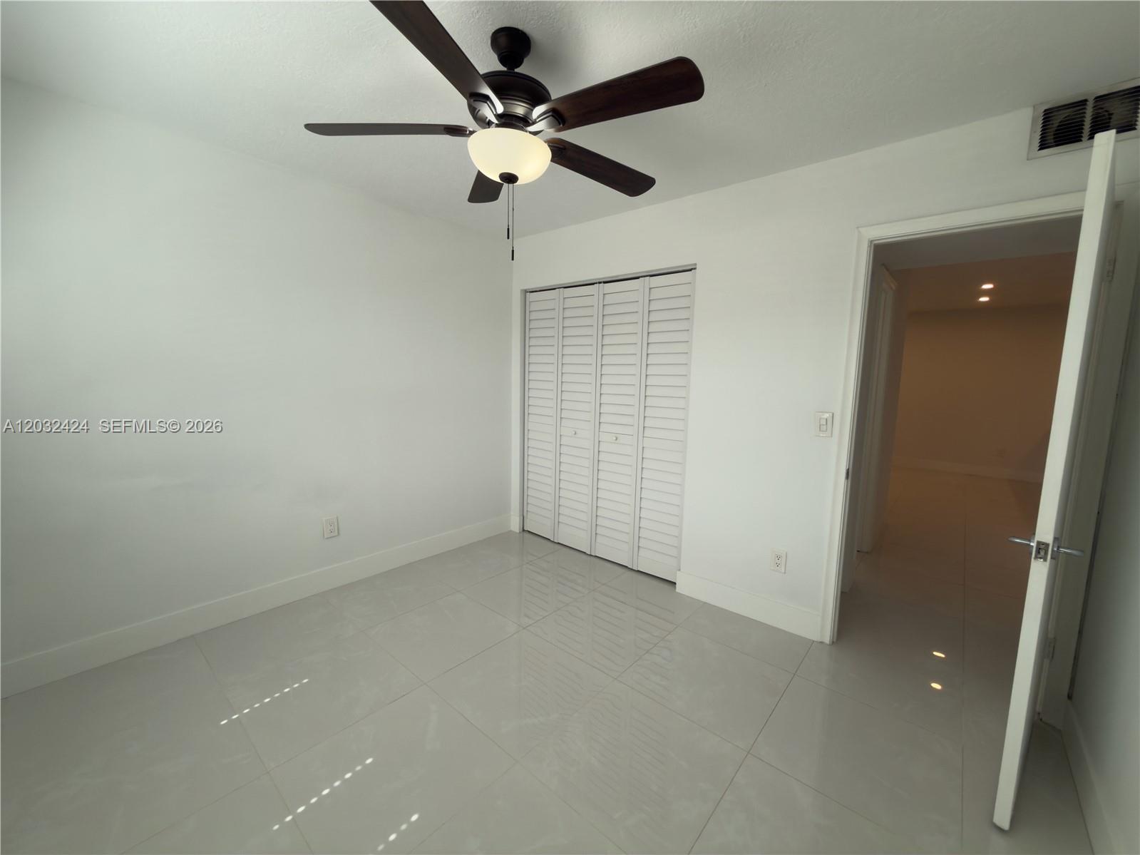2500 W 67th Pl #21-26, Hialeah FL 33016