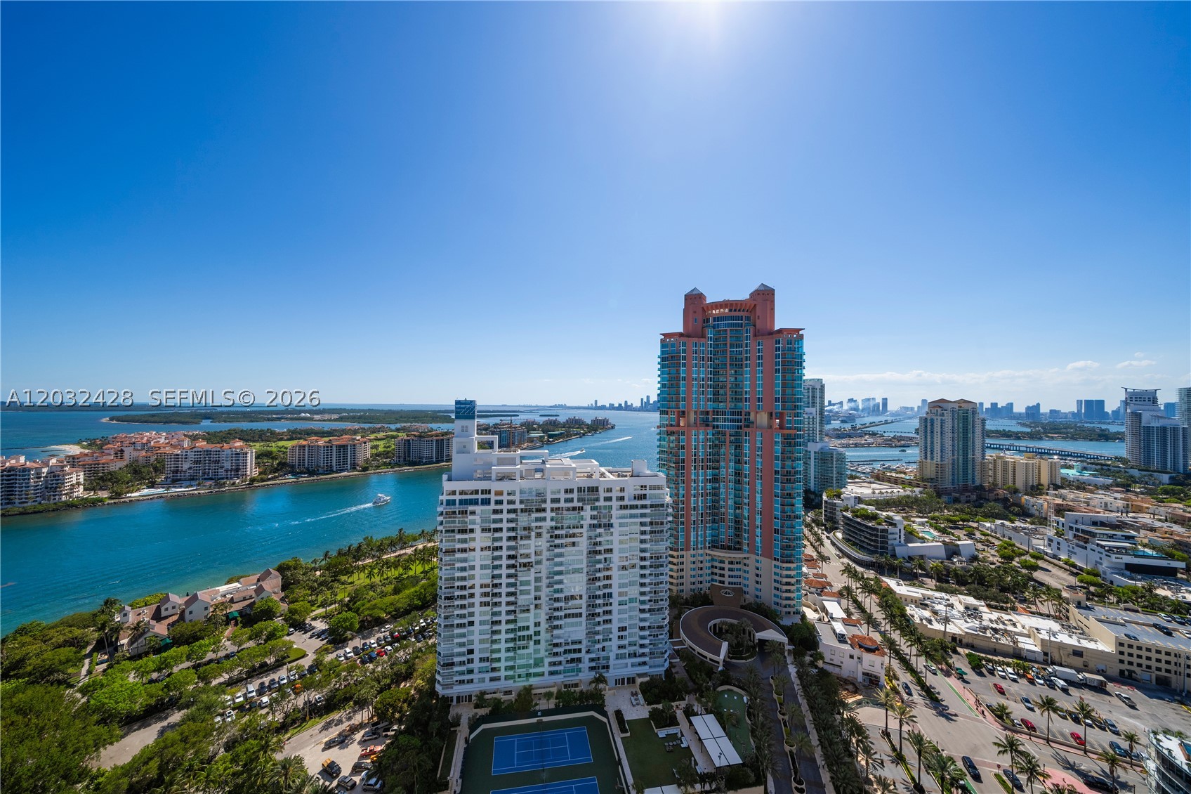 50 S Pointe Dr #3103, Miami Beach FL 33139