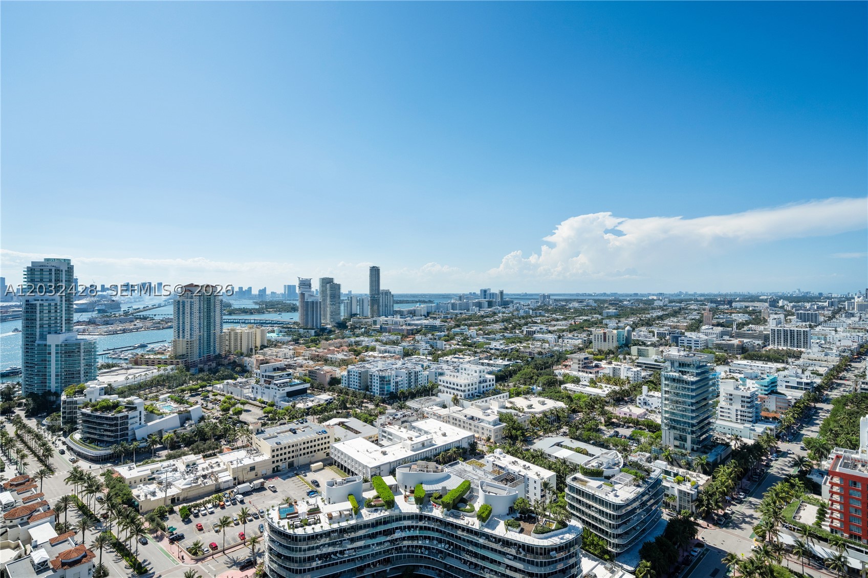 50 S Pointe Dr #3103, Miami Beach FL 33139