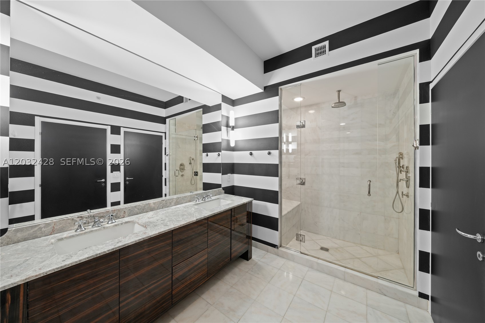 50 S Pointe Dr #3103, Miami Beach FL 33139